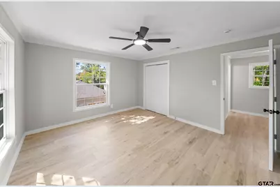 829 S College Ave, Tyler, TX 75701 - Photo 17