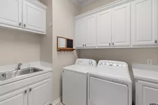 2205 Bradbury Ct, Tyler, TX 75703 - Photo 19