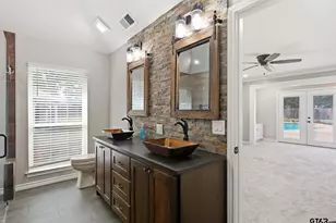 11206 Timber Creek Cir, Tyler, TX 75707 - Photo 19