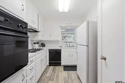 103 and 105 W McDonald, Mineola, TX 75773 - Photo 19