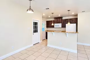 203 Reynolds, Pittsburg, TX 75686 - Photo 3