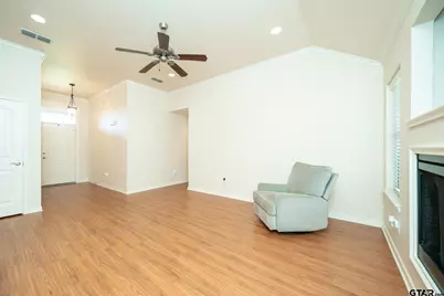 145 School Park Tr, Tatum, TX 75691 - Photo 7