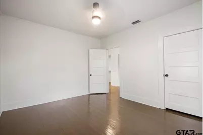 1303 E Lantrip, Kilgore, TX 75662 - Photo 23