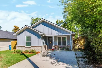 107 E Magnolia, Troup, TX 75789 - Photo 25