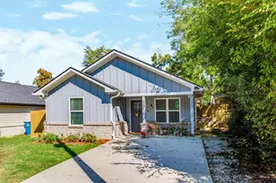 107 E Magnolia, Troup, TX 75789 - Photo 25