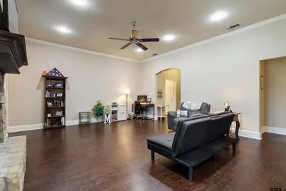 407 Whitaker, Bullard, TX 75757 - Photo 9