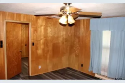 307 Lowry Street, Arp, TX 75750 - Photo 19