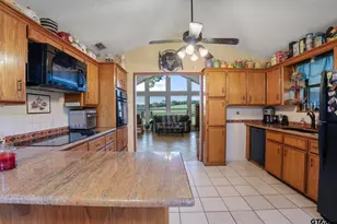 226 County Rd 478, Palestine, TX 75803 - Photo 13