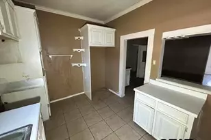 705 W Green St, Palestine, TX 75801 - Photo 5