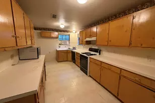 3196 Co Rd 1816, Jacksonville, TX 75766 - Photo 5