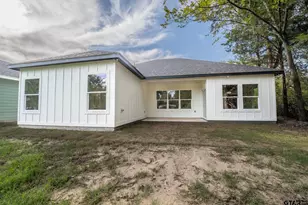 921 Putham St, Sulphur Springs, TX 75482 - Photo 29