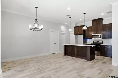 217 Smith Cir, Lindale, TX 75771 - Photo 9