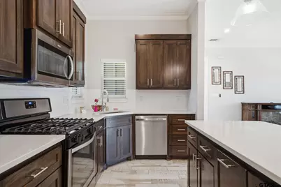 217 Smith Cir, Lindale, TX 75771 - Photo 5