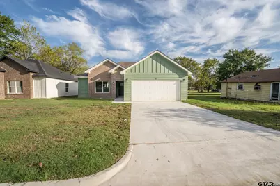 923 Putham Street, Sulphur Springs, TX 75482 - Photo 1