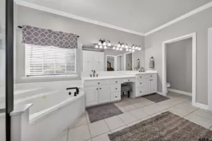 20402 Ashley Cir, Troup, TX 75789 - Photo 19