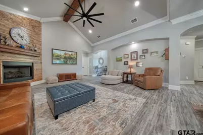 19988 Saddlebrook Drive, Lindale, TX 75771 - Photo 7
