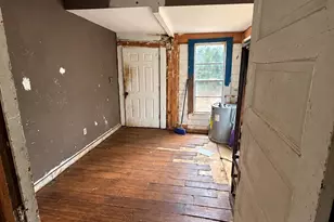 2412 E Houston St, Marshall, TX 75672 - Photo 9