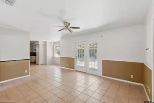 3404 Benbrook Dr, Tyler, TX 75702 - Photo 3