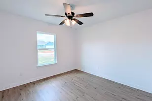 102 Chestnut Circle, Tyler, TX 75707 - Photo 7