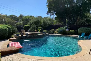 1129 Henson Dr, Hurst, TX 76058 - Photo 9