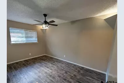 1129 Henson Dr, Hurst, TX 76058 - Photo 37