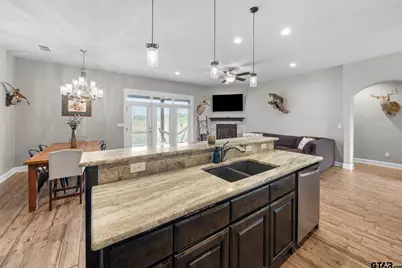 1404 Hannah Circle, Lindale, TX 75771 - Photo 9