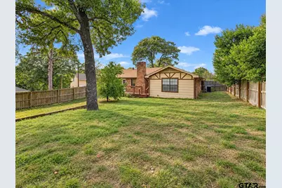 2615 Shady Bluff, Tyler, TX 75707 - Photo 3