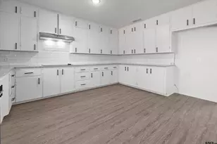 17014 Woodcrest Cir, Lindale, TX 75771 - Photo 13