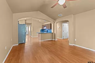 205 Lomond Ave, Longview, TX 75601 - Photo 5
