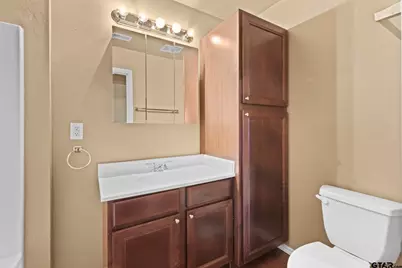 205 Lomond Ave, Longview, TX 75601 - Photo 11