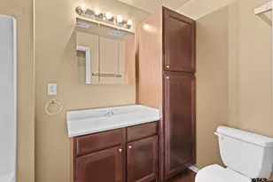 205 Lomond Ave, Longview, TX 75601 - Photo 11