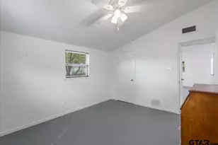 204 Kates St, Troup, TX 75789 - Photo 17