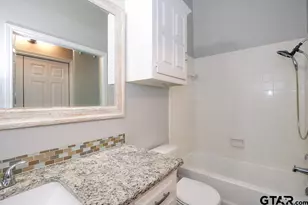 5805 Hollytree, Tyler, TX 75703 - Photo 25