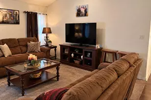 1107 Calhoun, Palestine, TX 75802 - Photo 3