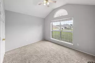 10829 Southern Trace, Flint, TX 75762 - Photo 17