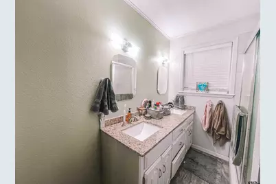 648 Daingerfield St, Pittsburg, TX 75686 - Photo 15