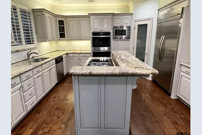 705 Kingswood Dr., Tyler, TX 75703 - Photo 11