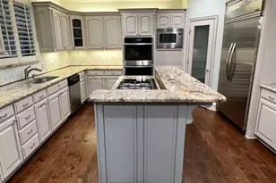 705 Kingswood Dr, Tyler, TX 75703 - Photo 11
