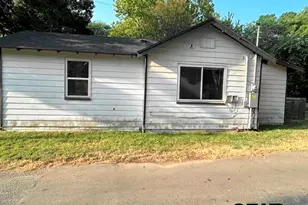 137 Frances St, Mineola, TX 75773 - Photo 3