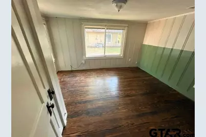 137 Frances St, Mineola, TX 75773 - Photo 9