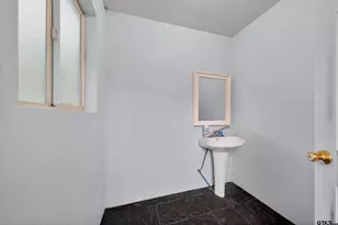 319 McArthur St, Athens, TX 75751 - Photo 33