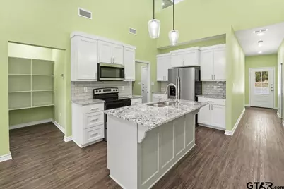 802 S Newsom Street, Mineola, TX 75773 - Photo 7