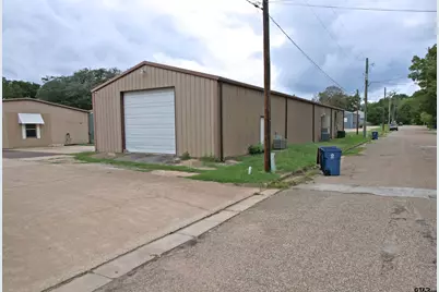 415 W McDonald St, Mineola, TX 75773 - Photo 5