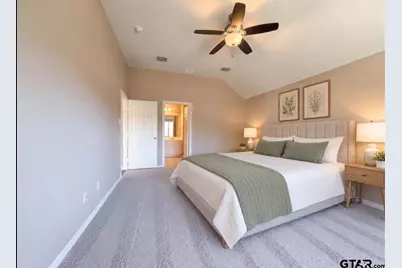 5327 E Lake Gardens Dr, Grand Prairie, TX 75052 - Photo 5