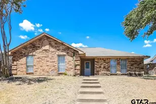 1337 Greenbriar Ln, Lancaster, TX 75134 - Photo 1