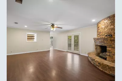 411 N Glencrest, White Oak, TX 75693 - Photo 5