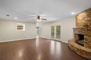 411 N Glencrest, White Oak, TX 75693 - Photo 5