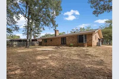 411 N Glencrest, White Oak, TX 75693 - Photo 23