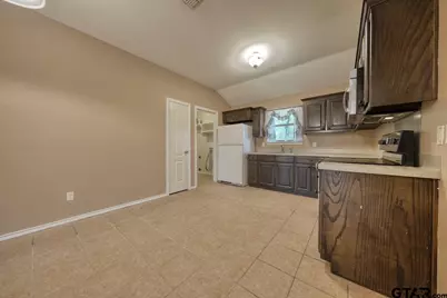 236 Shelley Ln, Lindale, TX 75771 - Photo 7