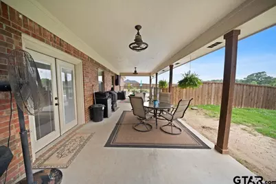 11906 Meadow Creek Dr., Brownsboro, TX 75756 - Photo 23